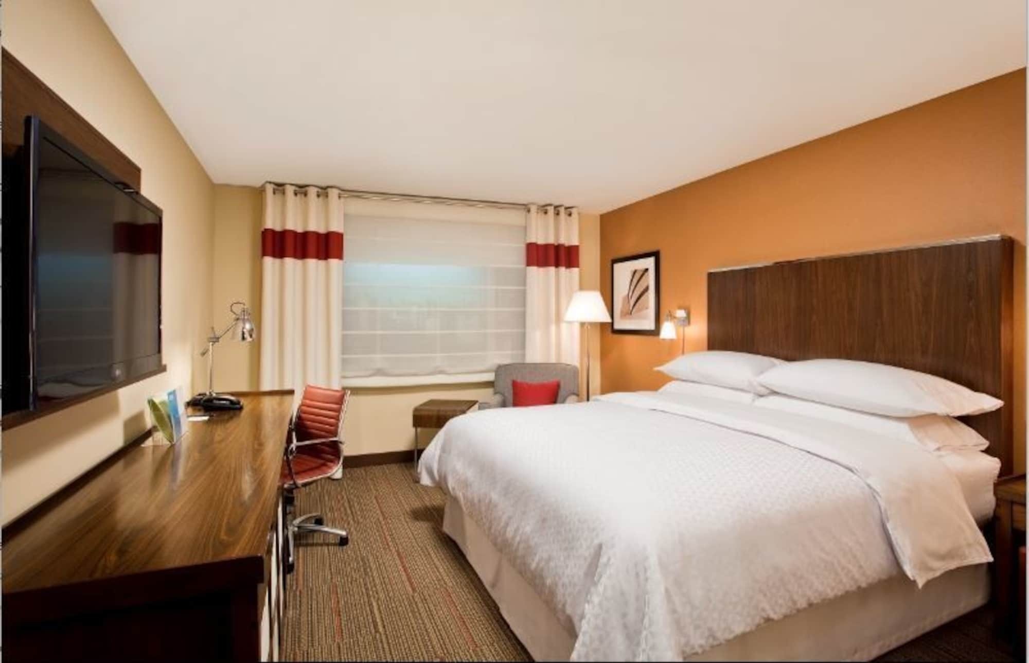 Hotel Four Points By Sheraton West Edmonton